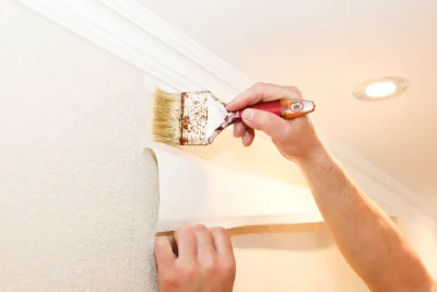 Pose de papier peint à Saint-Sauveur — revêtements muraux et toiles de verre